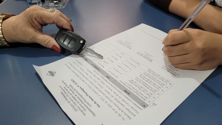 No geral, é preciso solicitar o requerimento da ATPV (Autorização para Transferência de Propriedade do Veículo) e seguir o prazo de 30 dias. (Foto: divulgação)