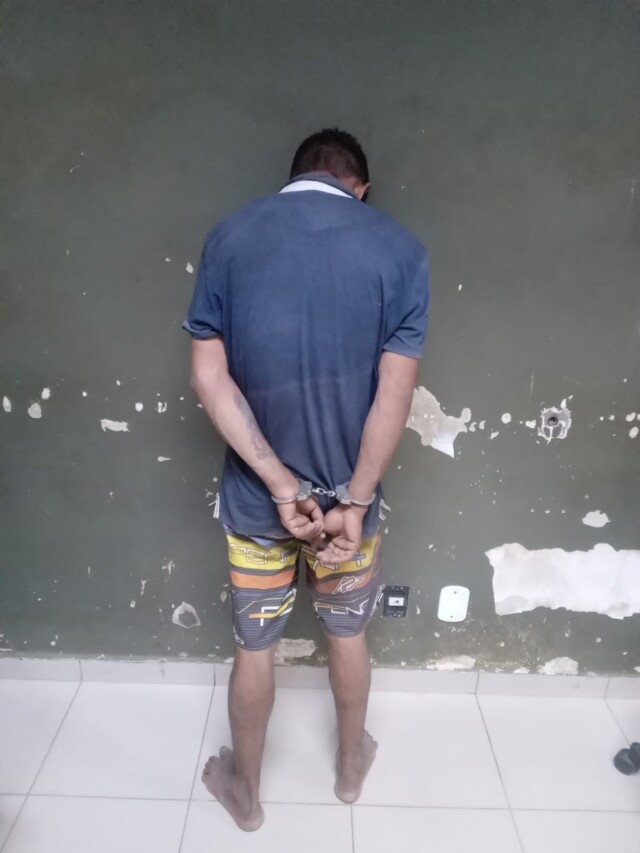 Homem foi encaminhado para a Delegacia