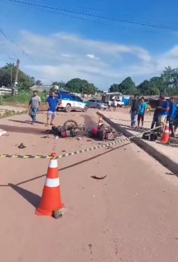 Colisão frontal entre motocicletas aconteceu em Rorainópolis (Foto: Reprodução)