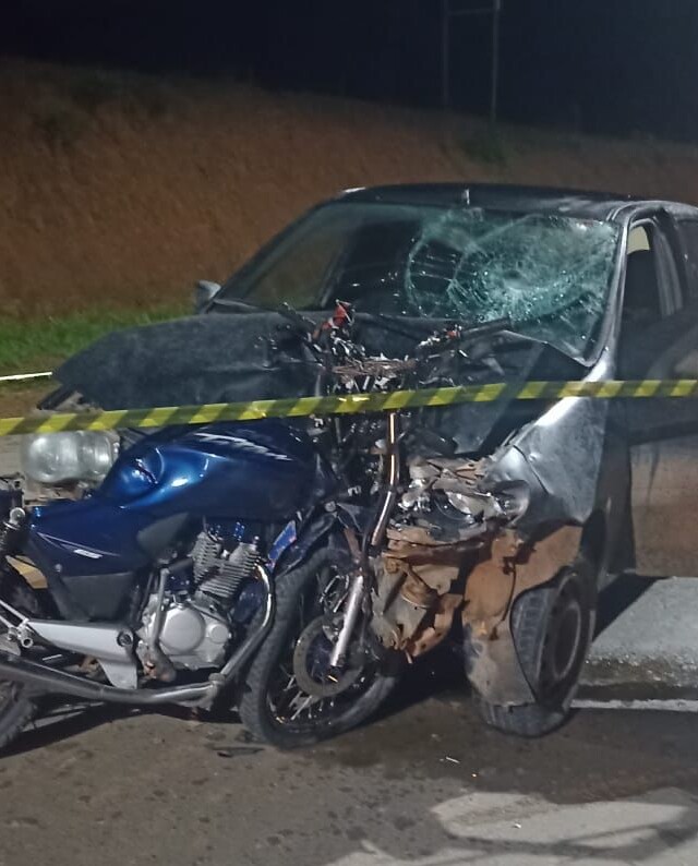 Condutor do carro não possuiria CNH, de acordo com relato feito à PMRR. Foto: Reprodução/Redes Sociais 
