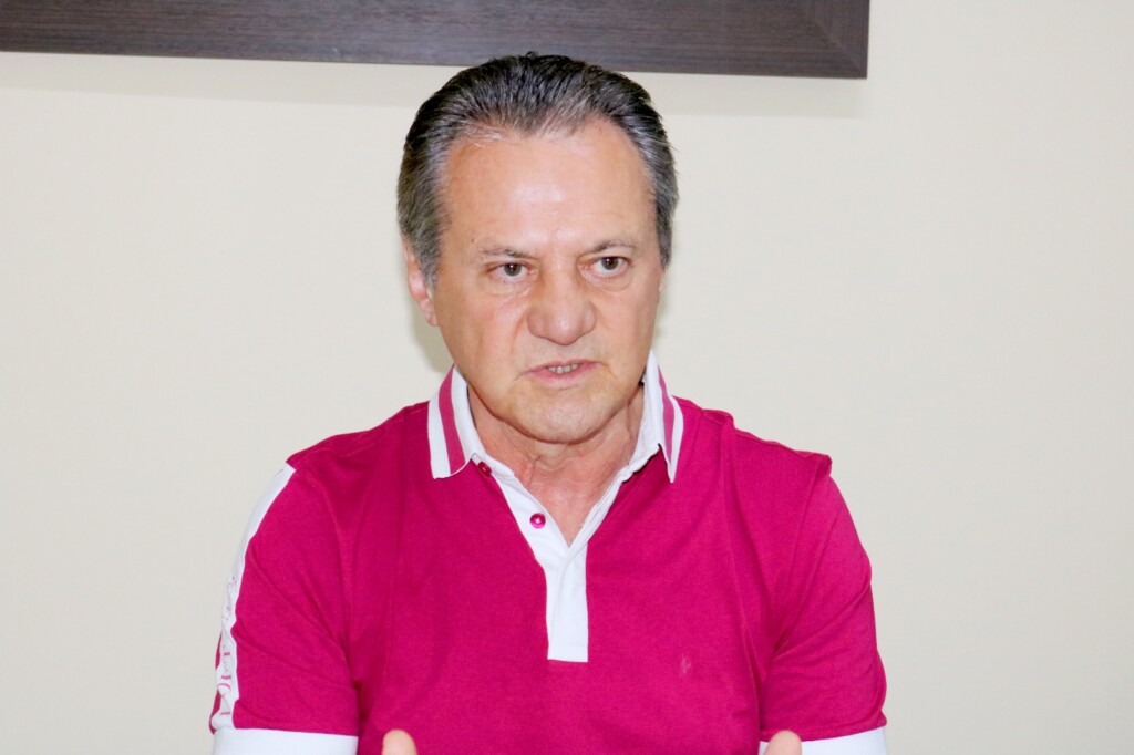 Giovani Cherini também tem reconhecimento internacional em Terapias Integrativas. (Foto: Wenderson Cabral/FolhaBV) Giovani Cherini também tem reconhecimento internacional em Terapias Integrativas. (Foto: Wenderson Cabral/FolhaBV)