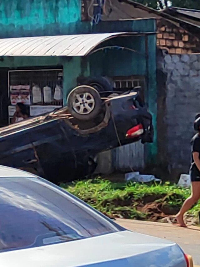 Acidente ocorreu na rua Benjamin Pereira de Melo, no bairro Senador Hélio Campos (Foto: Divulgação)
