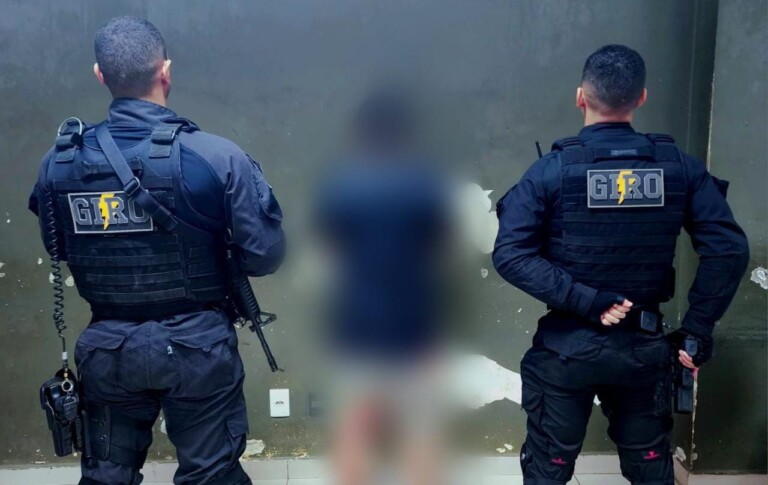 O foragido foi encaminhado à Central de Flagrantes (Foto: Divulgação)
