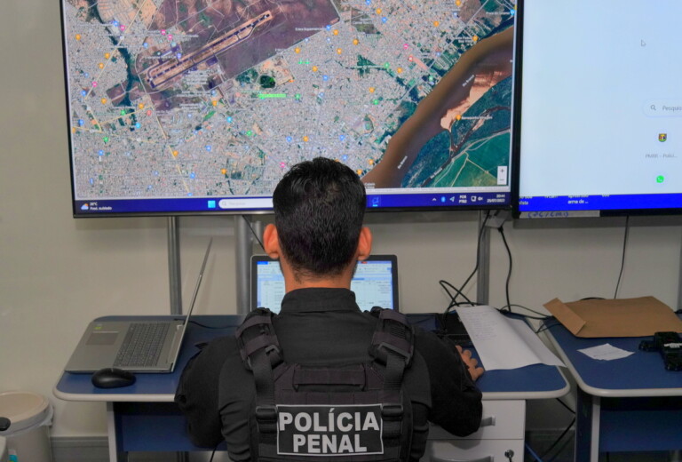 O monitoramento conta com 27 câmeras de segurança instalados em todo o espaço do Parque Anauá (Foto: Secom) O monitoramento conta com 27 câmeras de segurança instalados em todo o espaço do Parque Anauá (Foto: Secom)