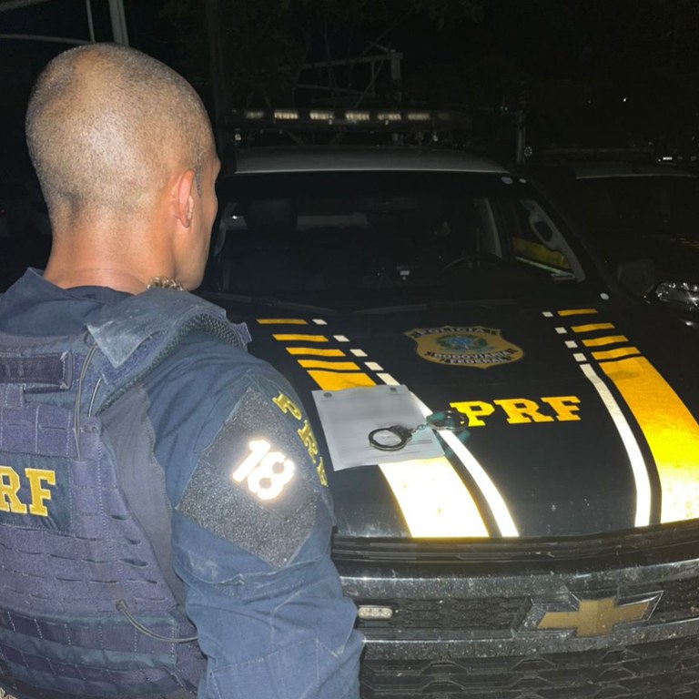 PRF prende quatro pessoas por direção sob efeito de álcool