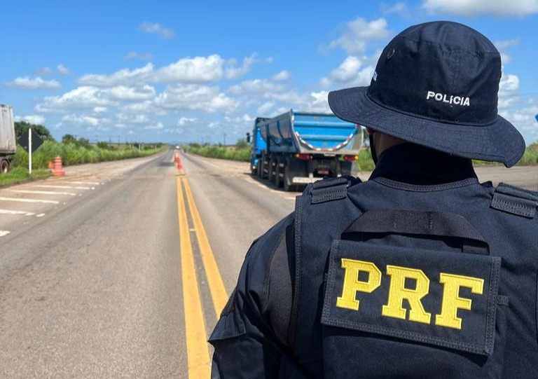 Casal foragido é recapturado em táxi na BR-174