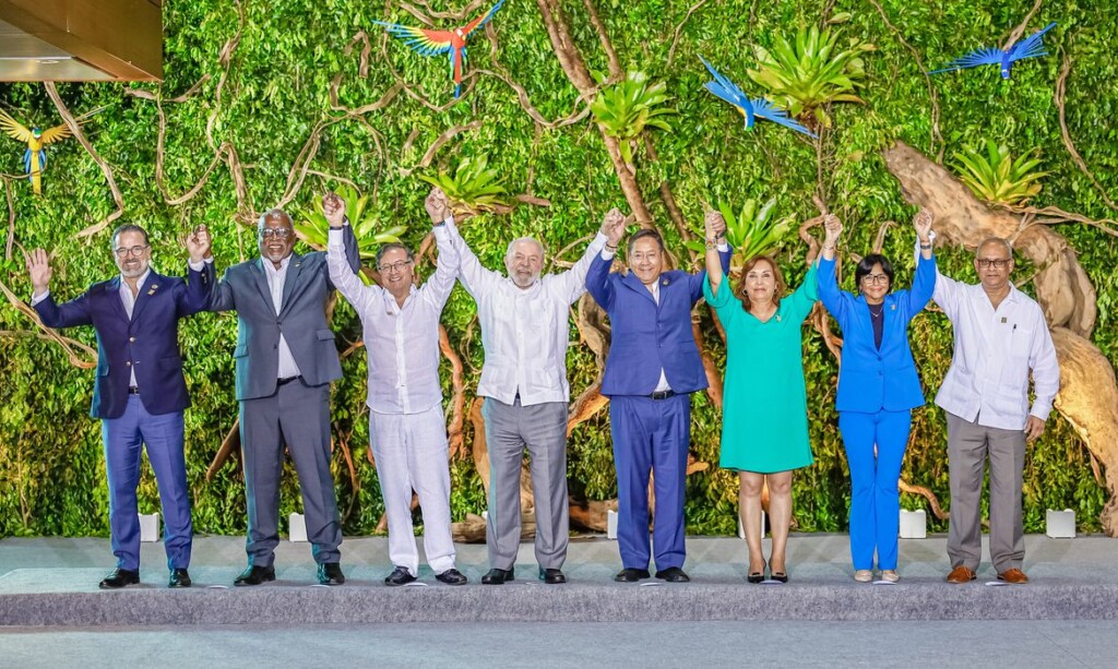 Lula e Chefes de Estado e de Governo dos países signatários do Tratado de Cooperação Amazônica (TCA), em Belém (PA).
Foto: Ricardo Stuckert/PR Lula e Chefes de Estado e de Governo dos países signatários do Tratado de Cooperação Amazônica (TCA), em Belém (PA).
Foto: Ricardo Stuckert/PR