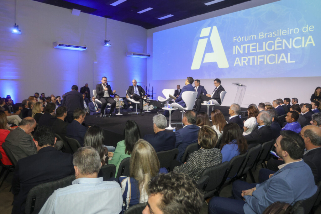 Evento reuniu autoridades e especialistas de todo o Brasil. Foto: Divulgação Evento reuniu autoridades e especialistas de todo o Brasil. Foto: Divulgação