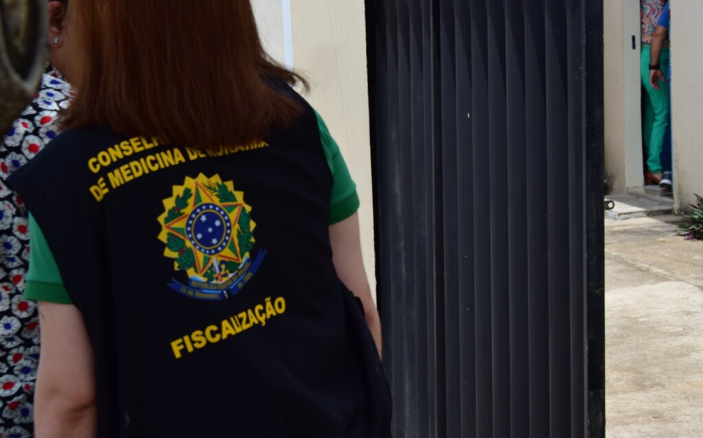 CRM e PolÃcia Civil fizeram vistoria no local (Foto: Nilzete Franco/FolhaBV) CRM e PolÃcia Civil fizeram vistoria no local (Foto: Nilzete Franco/FolhaBV)