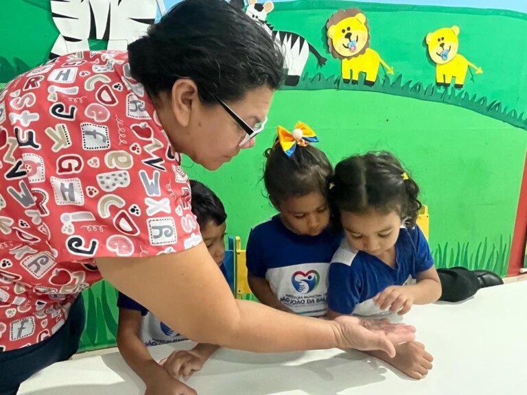 Professores desenvolvem projetos para a feira desde junho. Foto: Divulgação