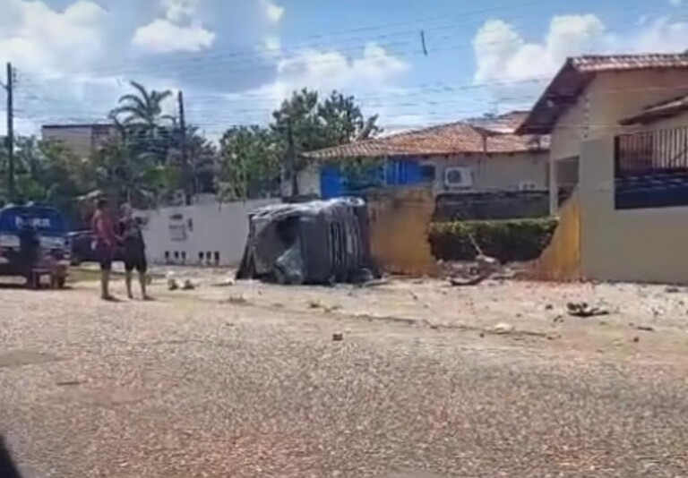 Motorista estava na rua Arapari, sendtido Centro - bairro. (Foto: reprodução)