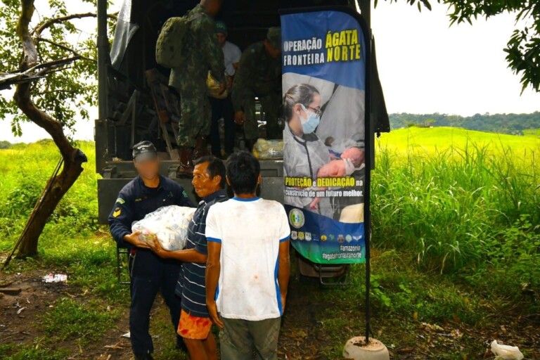 A ação foi realizada pelas Forças Armadas, em coordenação com a Funai (Foto: Forças Armadas) 