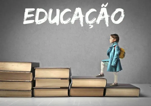 Primeiro vamos educar