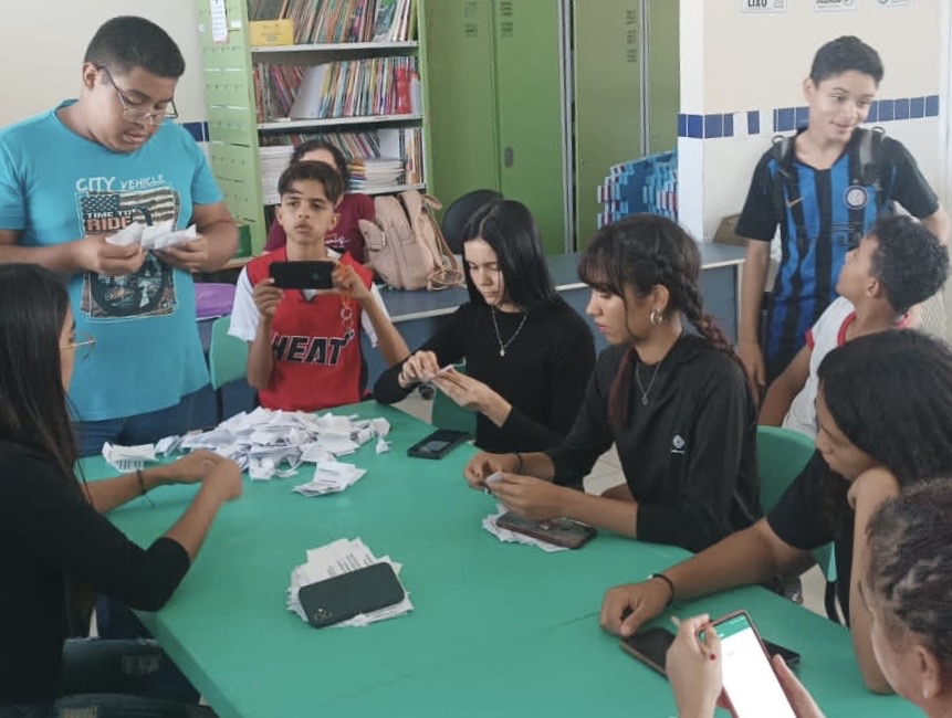 Estudantes voltam a eleger Grêmio estudantil depois de três anos sem pleito (Foto: Divulgação) Estudantes voltam a eleger Grêmio estudantil depois de três anos sem pleito (Foto: Divulgação)