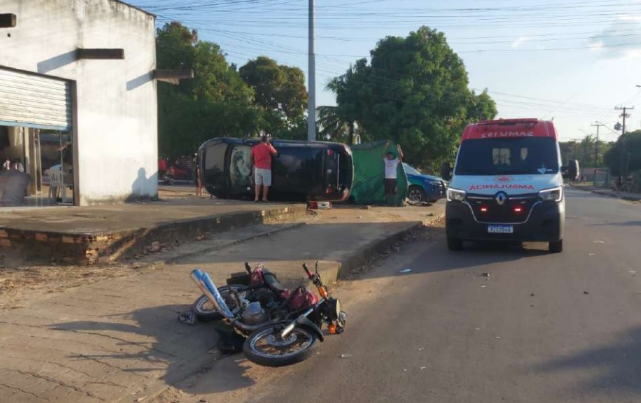 Acidente ocorreu no cruzamento entre as ruas Salvador e Imperatriz (Foto: Reprodução) Acidente ocorreu no cruzamento entre as ruas Salvador e Imperatriz (Foto: Reprodução)