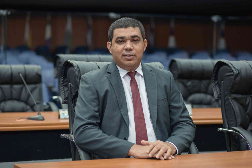 Sampaio confirma sua pré-candidatura Sampaio confirma sua pré-candidatura