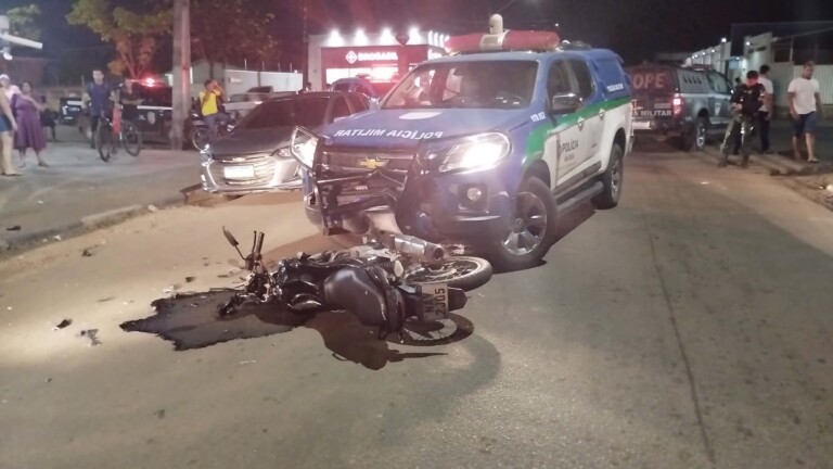 Acidente ocorreu na noite dessa quinta-feira (14) (Foto: Divulgação/PMRR)