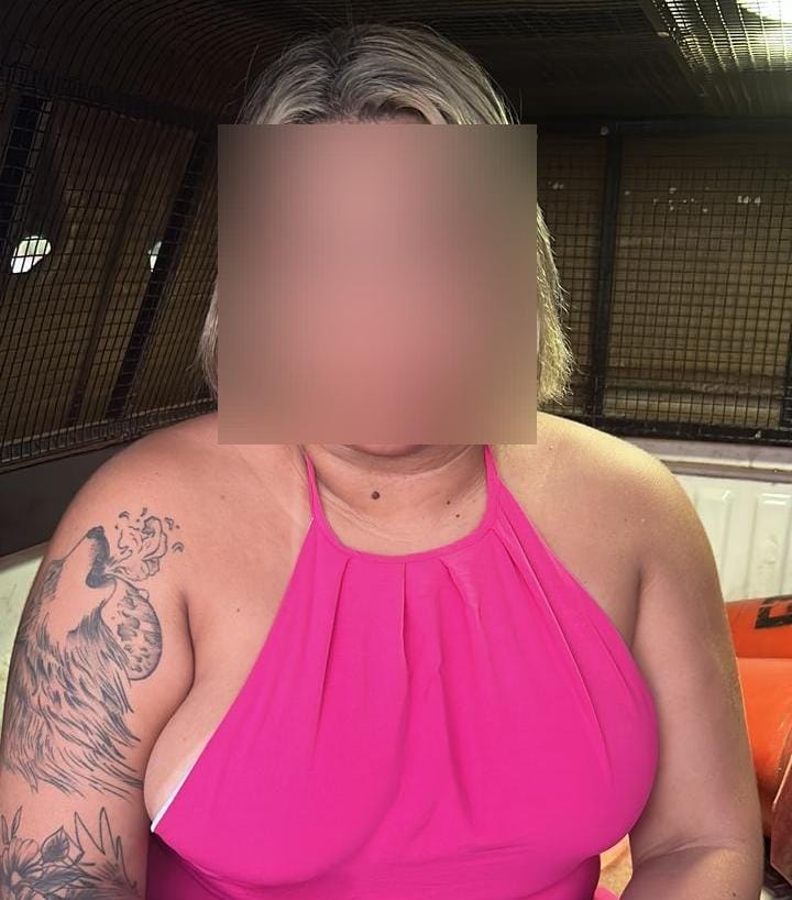 Para ludibriar a guarnição, R.E.S.N. informou que ela e a vítima eram irmãs gê-meas e que ambas possuíam 21 anos (Foto: Divulgação) Para ludibriar a guarnição, R.E.S.N. informou que ela e a vítima eram irmãs gê-meas e que ambas possuíam 21 anos (Foto: Divulgação)