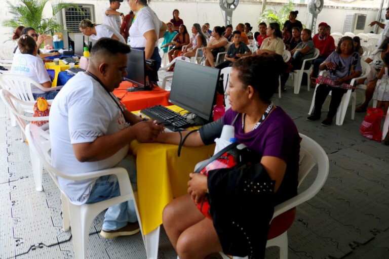 Serviços são ofertados neste sábado (23) (Foto: Wenderson Cabral/Folha BV)