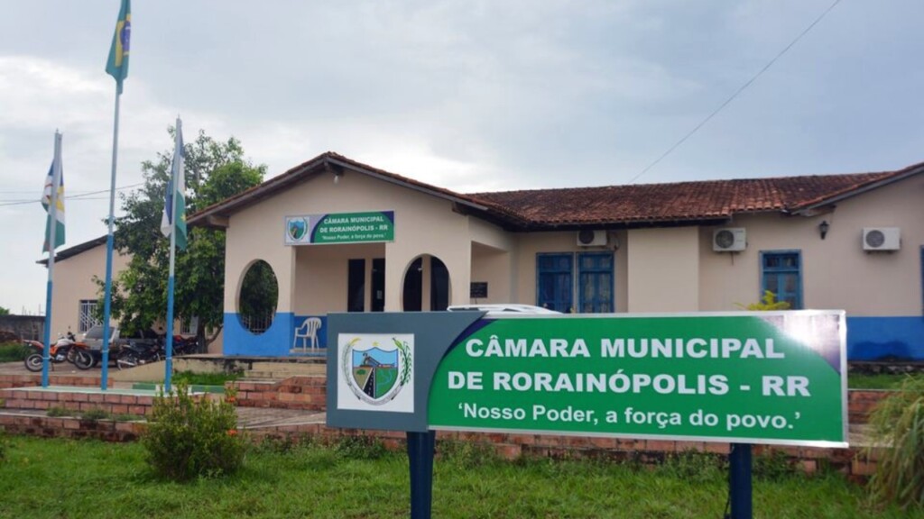 Câmara de Rorainópolis reverte corte e confirma reajuste salarial de professores
