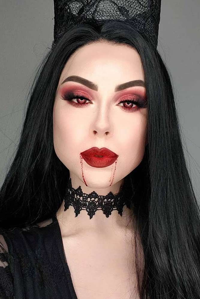 EGO - Aprenda a fazer maquiagem de vampirinha para o Dia das Bruxas -  notícias de Beleza