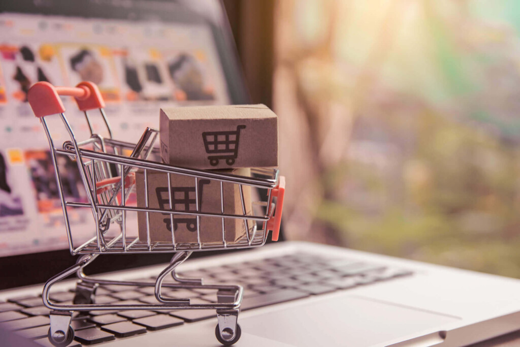 Dia do Consumidor: Dicas para não cair em golpes em compras na internet Dia do Consumidor: Dicas para não cair em golpes em compras na internet