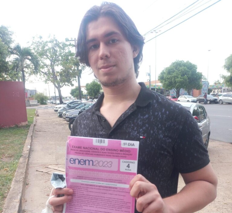 yuri Campelo pretende usar a nota do Enem para o curso de medicina (Foto: Dina Vieira/FolhaBV) 
