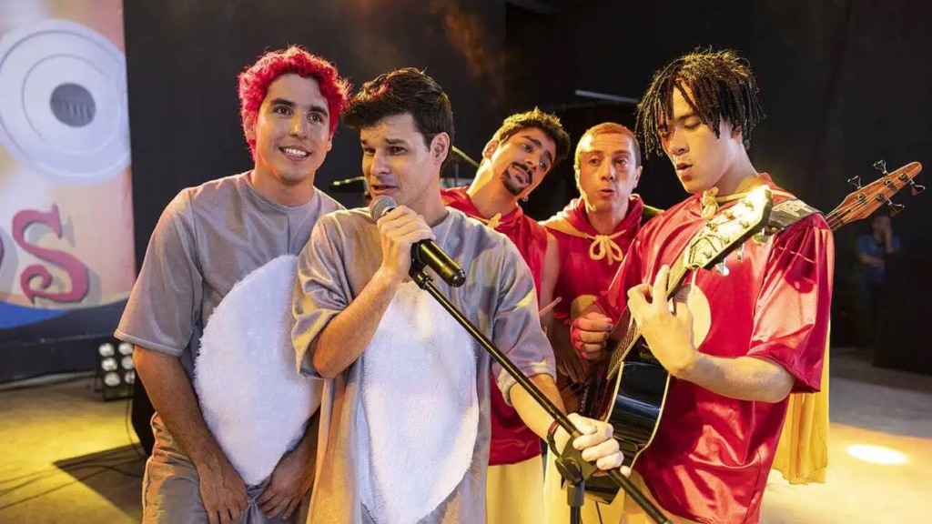 a banda ganhou grande popularidade nos anos 1990 devido ao seu estilo irreverente e letras humorísticas (Foto Divulgaçao) a banda ganhou grande popularidade nos anos 1990 devido ao seu estilo irreverente e letras humorísticas (Foto Divulgaçao)