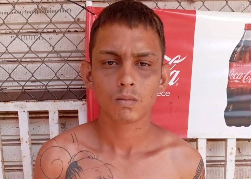 'Pateta' era conhecido pela sua extensa ficha criminal.
(Foto: Reprodução) 'Pateta' era conhecido pela sua extensa ficha criminal.
(Foto: Reprodução)