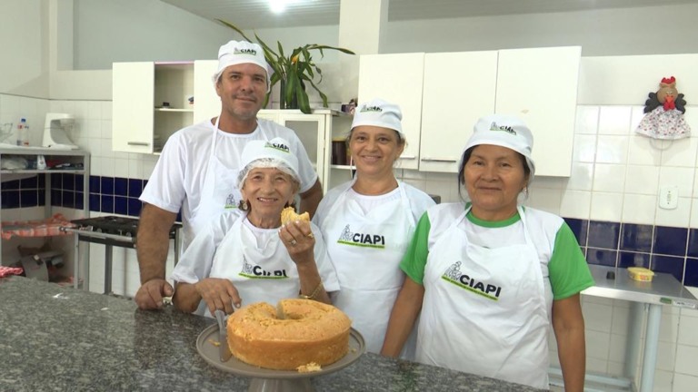 O Centro atua de maneira preventiva, envolvendo 856 idosos em atividades variadas que promovem a saúde física e mental (Foto: Divulgação)
