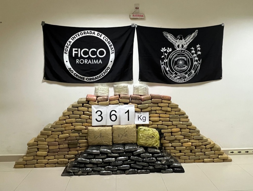 Droga foi apreendida em Mucajaà (Foto: Divulgação/PF) Droga foi apreendida em Mucajaà (Foto: Divulgação/PF)