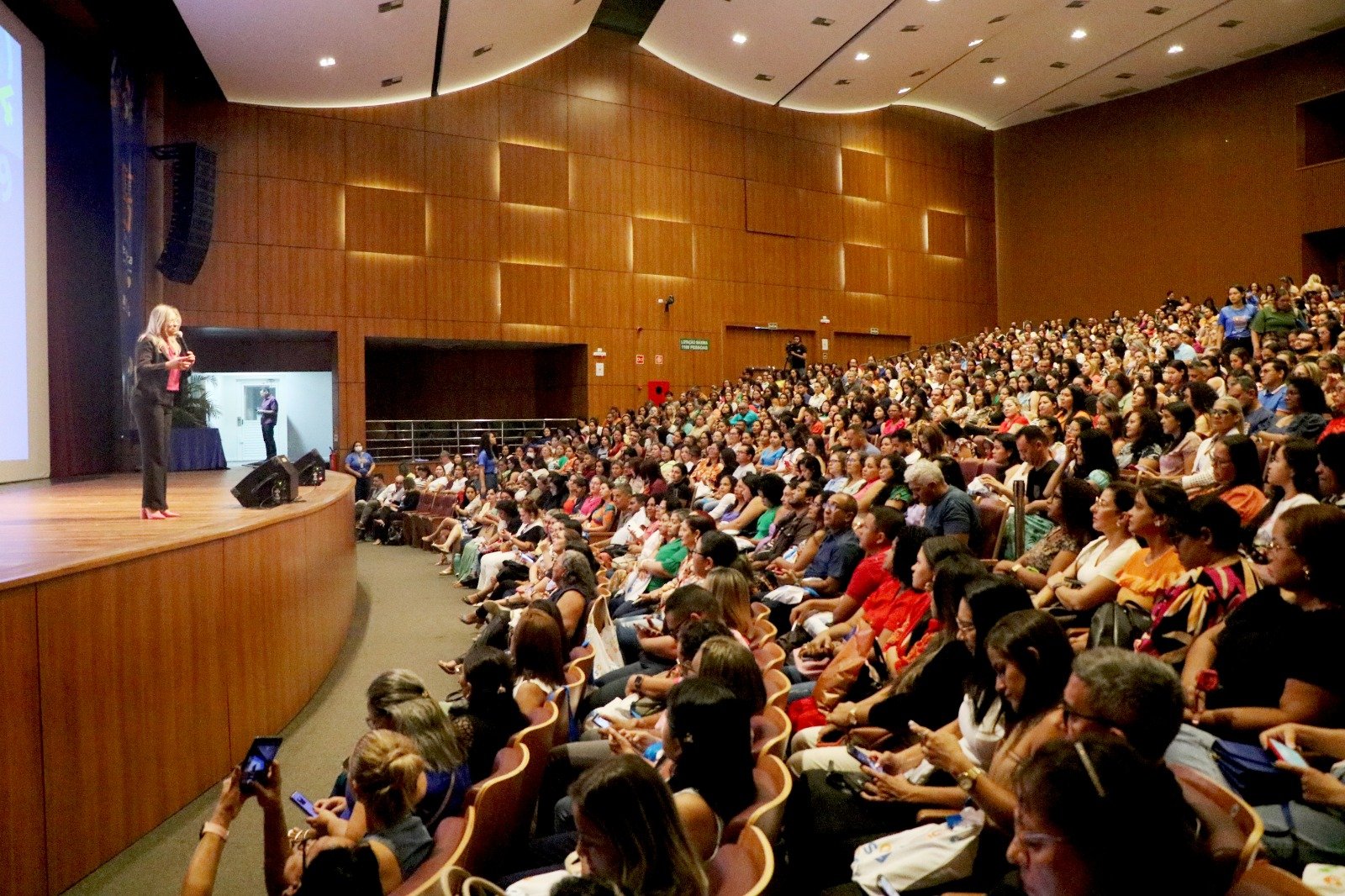 O evento conta com oficinas, palestras e atividades práticas na programação (Foto: Wenderson Cabral/FolhaBV)