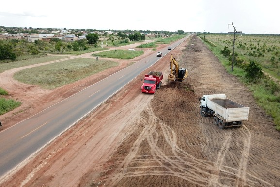 Via está passando por obras de duplicação - Foto: Reprodução
