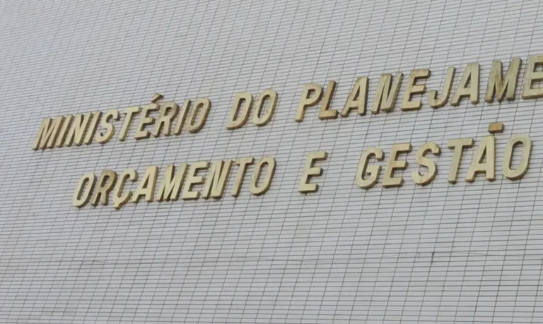 Fachada do Ministério do Planejamento e Orçamento, em Brasília (Foto: Agência Brasil)