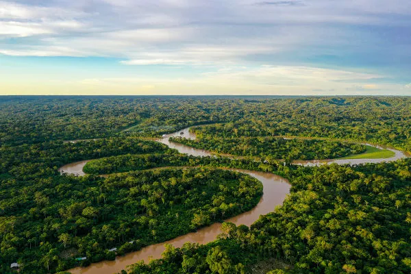 O CRIME ORGANIZADO TRANSNACIONAL E A AMAZÔNIA: uma combinação silenciosa que ameaça a defesa e a segurança nacional