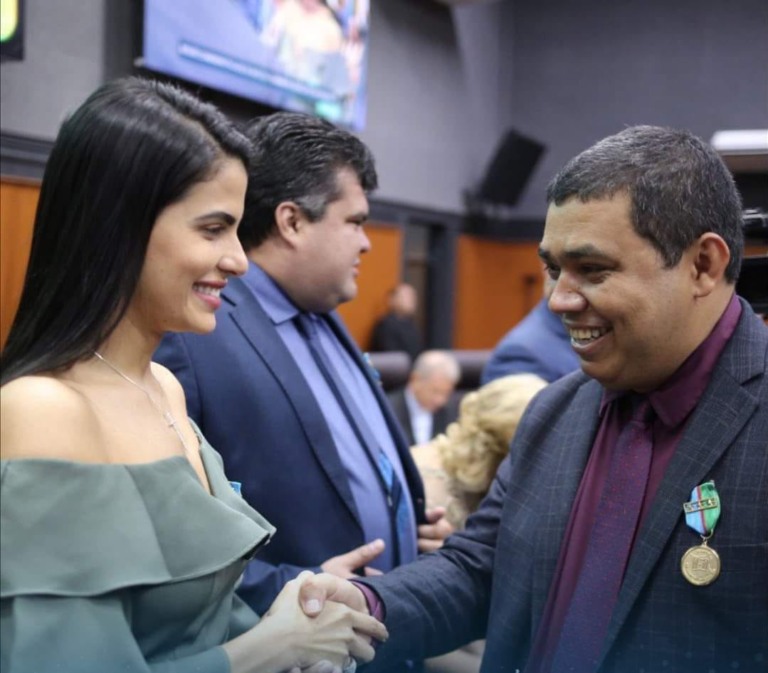 Soldado Sampaio anunciou ainda que será cabo eleitoral e coordenador de campanha de Catarina Guerra.