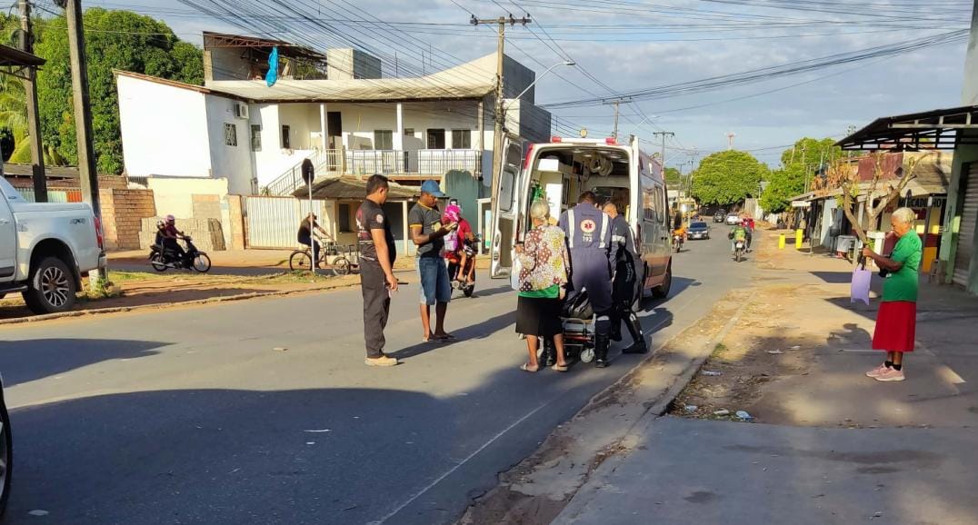 O idoso foi socorrido pelo Samu (Foto: Divulgação) 