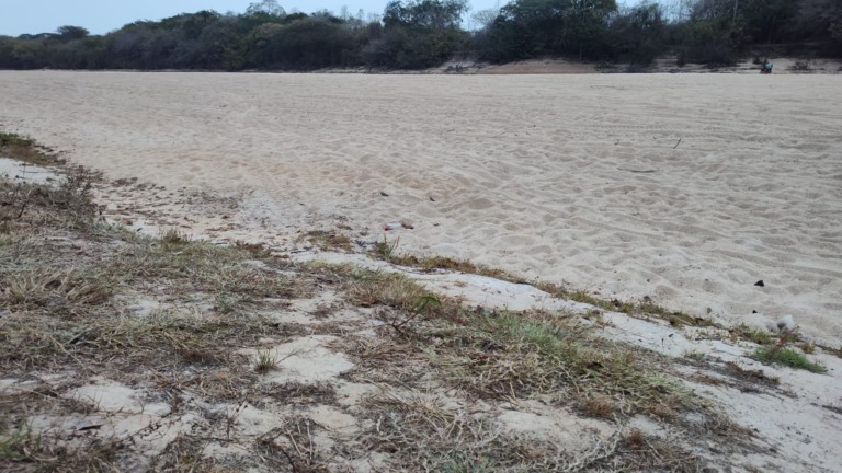 Corpo com marcas de pauladas é encontrado na praia do Gnomo