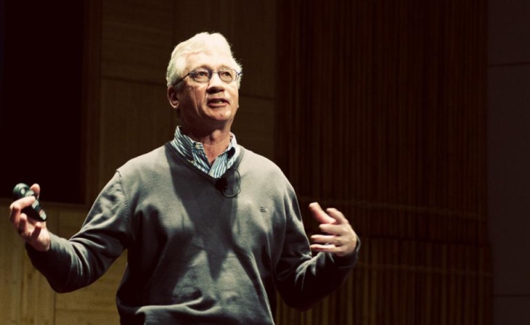 O último abraço de Frans de Waal
