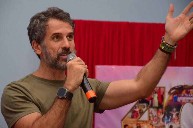 Em entrevista, Eriberto que já viveu o personagem outras vezes, compartilhou sua visão sobre o papel de Jesus e a emoção de interpretá-lo novamente, desta vez em um novo ambiente como Roraima (Foto: Nilzete Franco/FolhaBV)