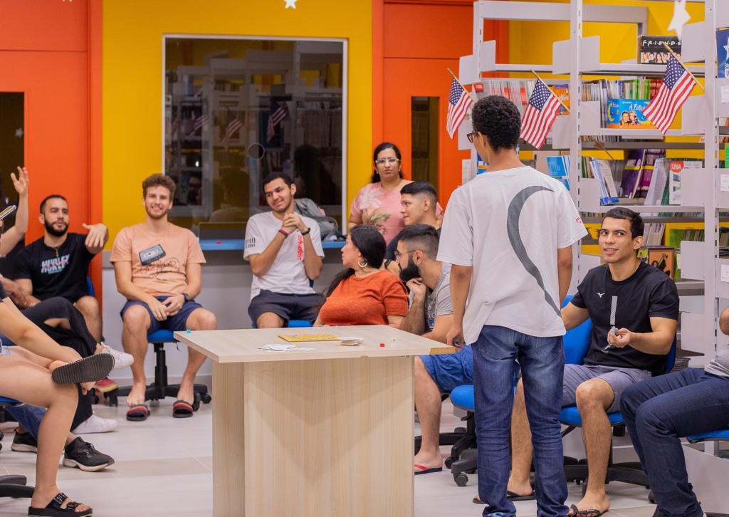 O encontro é gratuito e só é permitido falar em inglês (Foto: Divulgação Senac) O encontro é gratuito e só é permitido falar em inglês (Foto: Divulgação Senac)