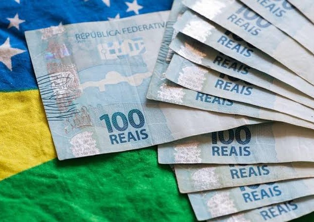 Relatório de receitas e despesas públicas registrou déficit de R$ 9,3 bilhões no primeiro bimestre de 2024, o equivalente a 0,1% do PIB
- Foto: Reprodução/Internet