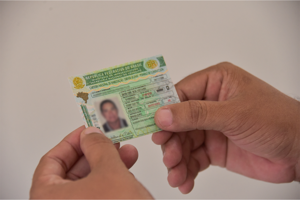 Dúvidas sobre a nova CNH? Nova proposta promete fim de aulas em autoescolas