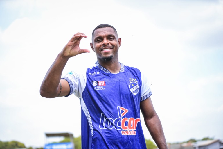 Peça crucial, Marcos Felipe marcou nos últimos três jogos-treinos, "responsa". Crédito: Hélio Garcias/São Raimundo