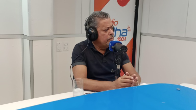 O senador foi o entrevistado do programa Agenda da Semana (Foto: FolhaBV)
