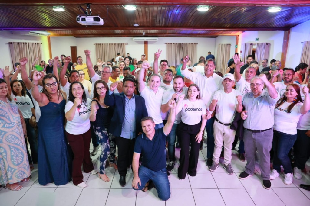 Correligionários do Podemos em evento de filiação (Foto: Divulgação) Correligionários do Podemos em evento de filiação (Foto: Divulgação)
