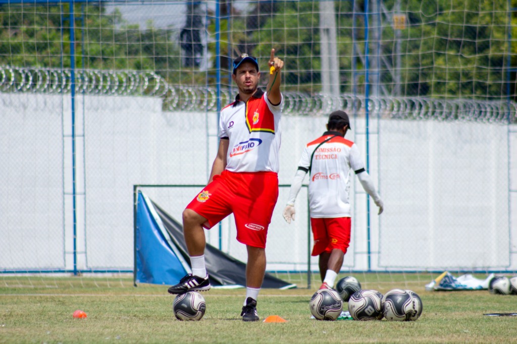 É a vez de Bruno Monteiro no Destemido Esquadrão, preparatório dos clubes seguem a todo vapor (Foto: Reynesson Damasceno/Real) É a vez de Bruno Monteiro no Destemido Esquadrão, preparatório dos clubes seguem a todo vapor (Foto: Reynesson Damasceno/Real)