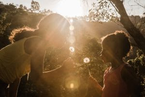 Só o amor pode mudar o mundo