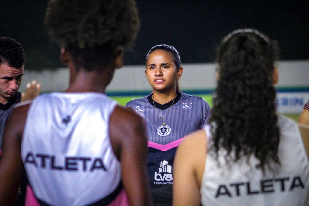 Treinadora Isabel Alves e time do Rio Negro fazem suas estreias no Brasileiro Feminino. Crédito: Kamila Marinho/Rio Negro Treinadora Isabel Alves e time do Rio Negro fazem suas estreias no Brasileiro Feminino. Crédito: Kamila Marinho/Rio Negro