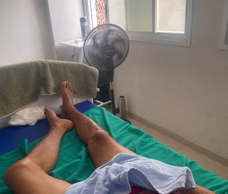 Familiares têm levado ventiladores para tentar amenizar o calor no local. (Foto: reprodução)